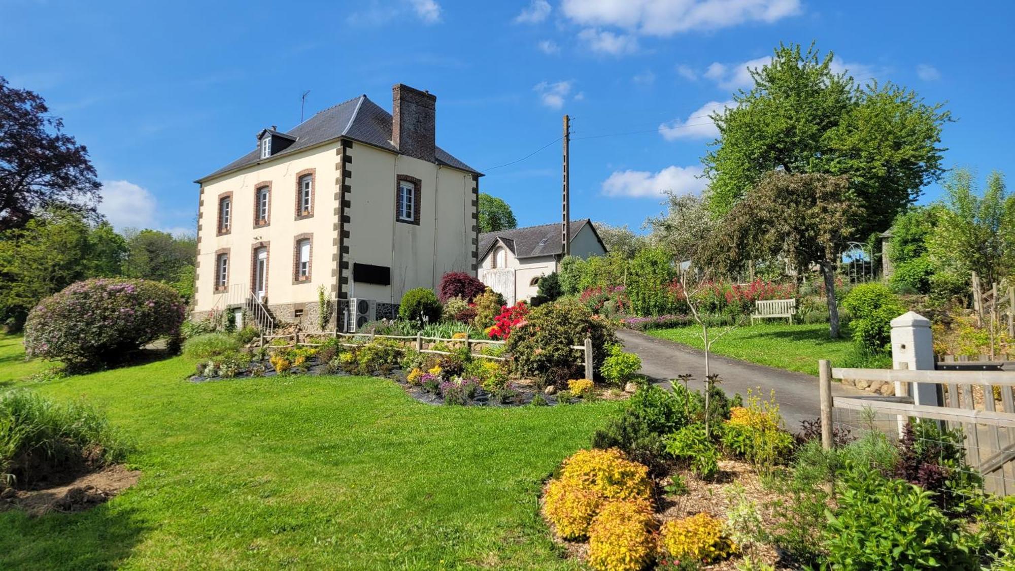 La Houlardais B&B Soucé Exteriör bild